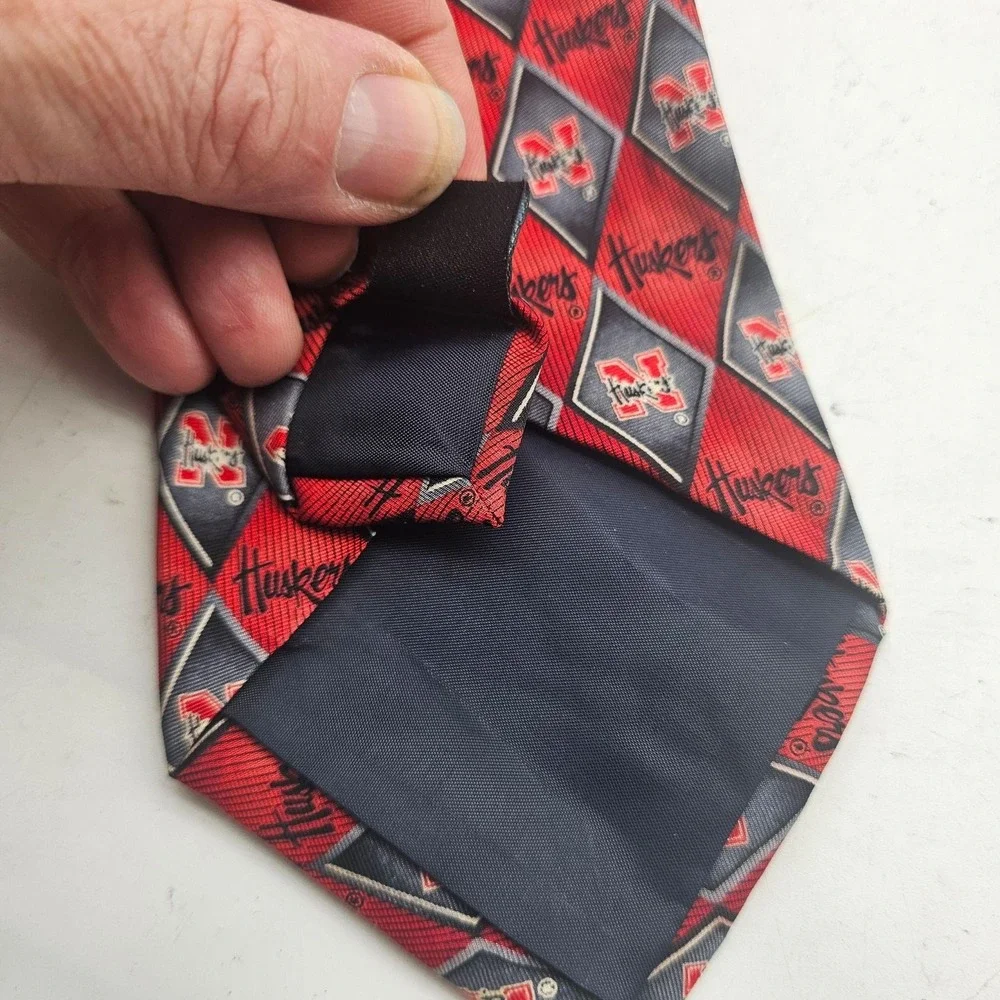 Nebraska Cornhuskers Neck Tie Mens One Size Red NCAA Football Silk Eagle
